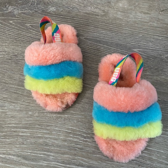 Little kids uggs fur slides / slippers - Picture 4 of 8